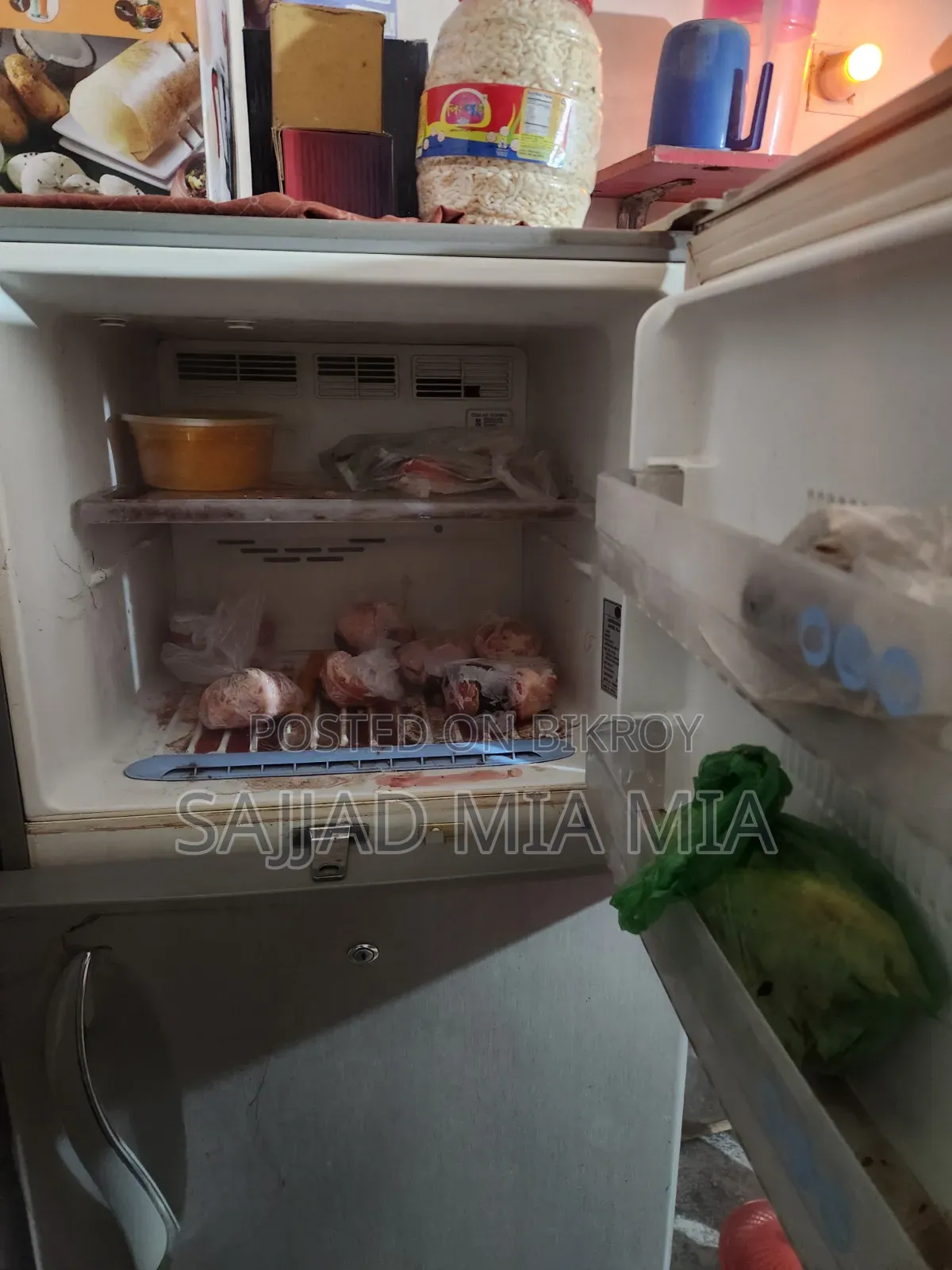 LG Company Old Fridge for Sale