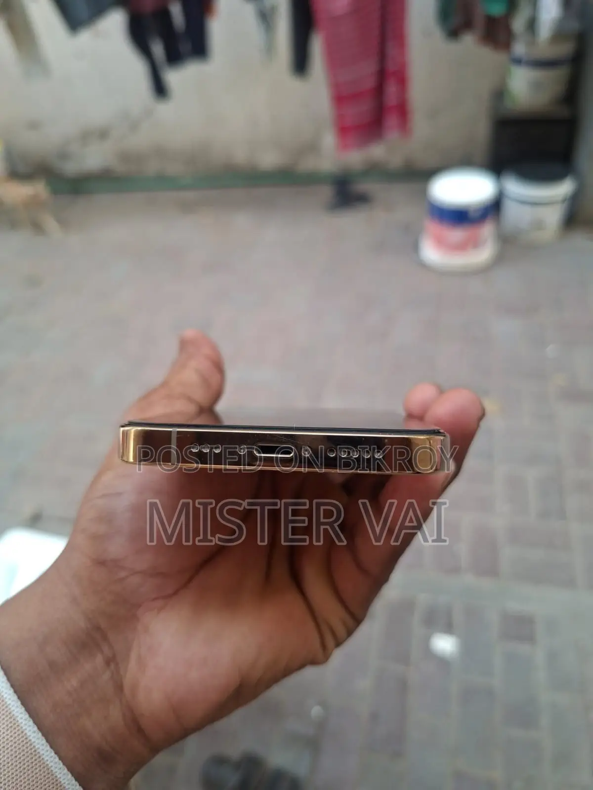 অ্যাপল আইফোন ১৪ প্রো ১২৮ জিবি গোল্ড