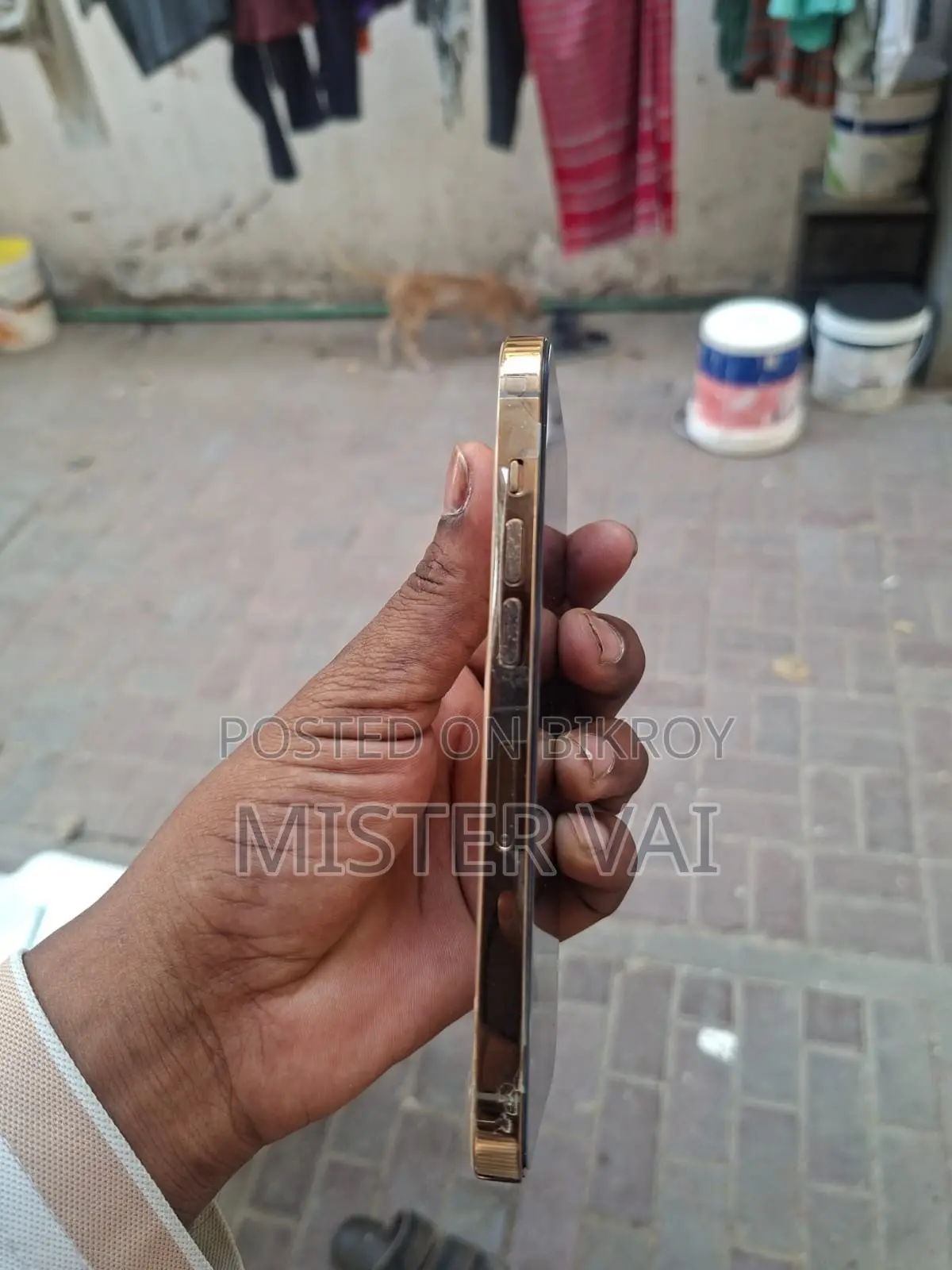 অ্যাপল আইফোন ১৪ প্রো ১২৮ জিবি গোল্ড