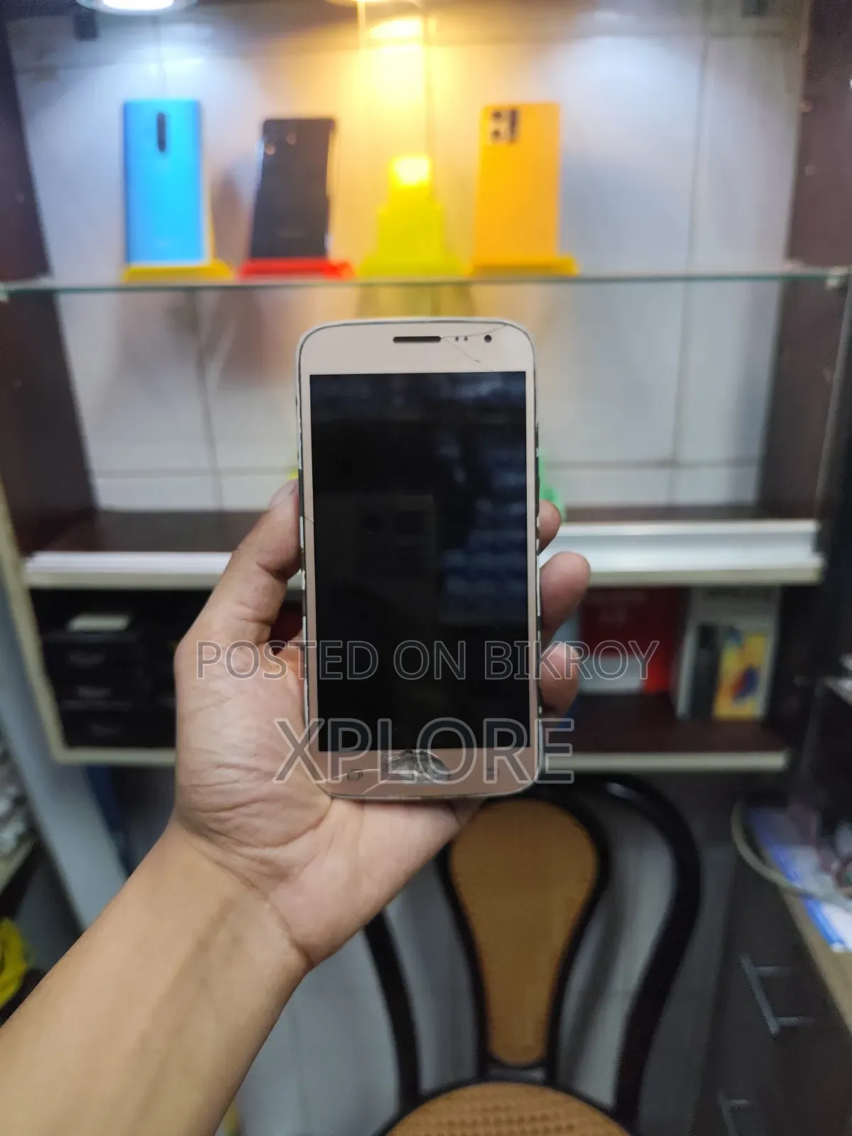 Samsung Galaxy J2 8 GB Gold