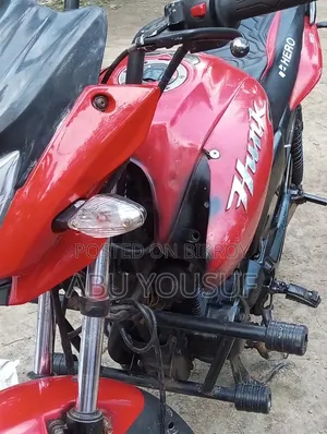 হিরো হোন্ডা হাংক ২০১৫ লাল