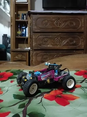 LEGO Technic Off-Road Buggy (Set Number 42124).