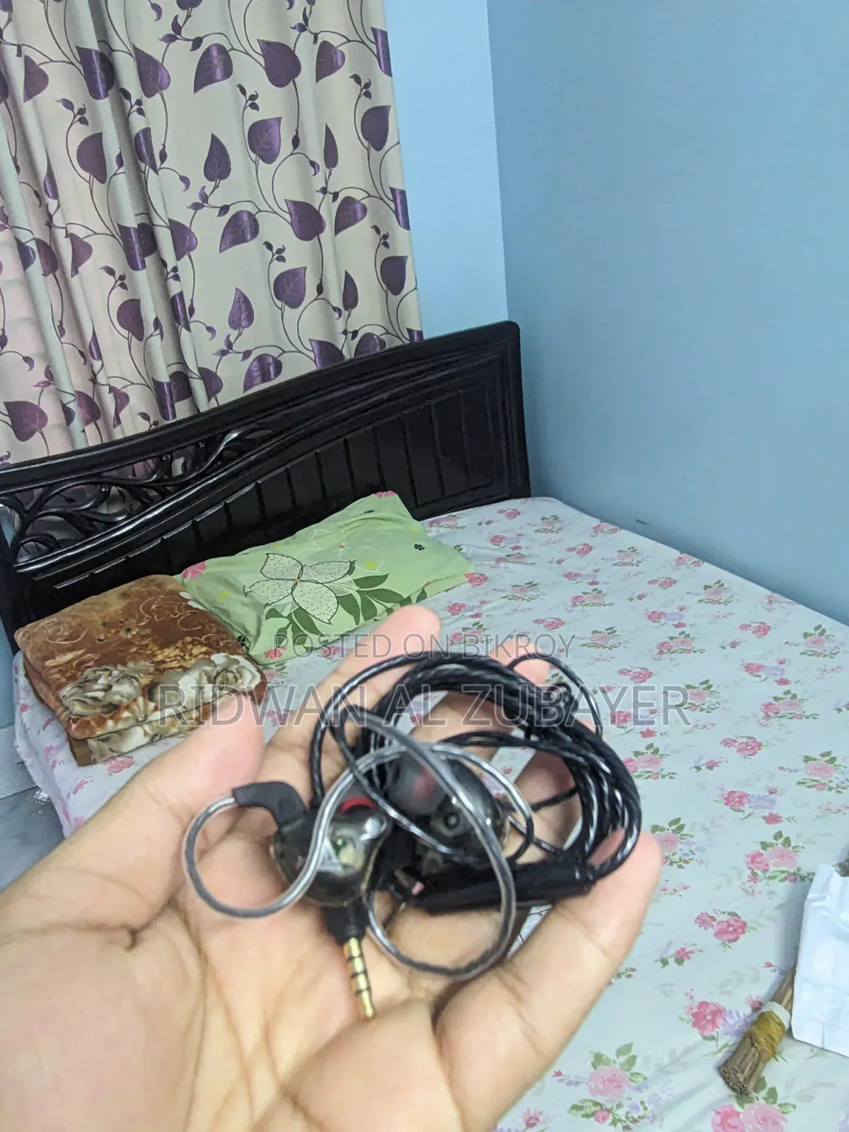 Earphone Ak6 Black