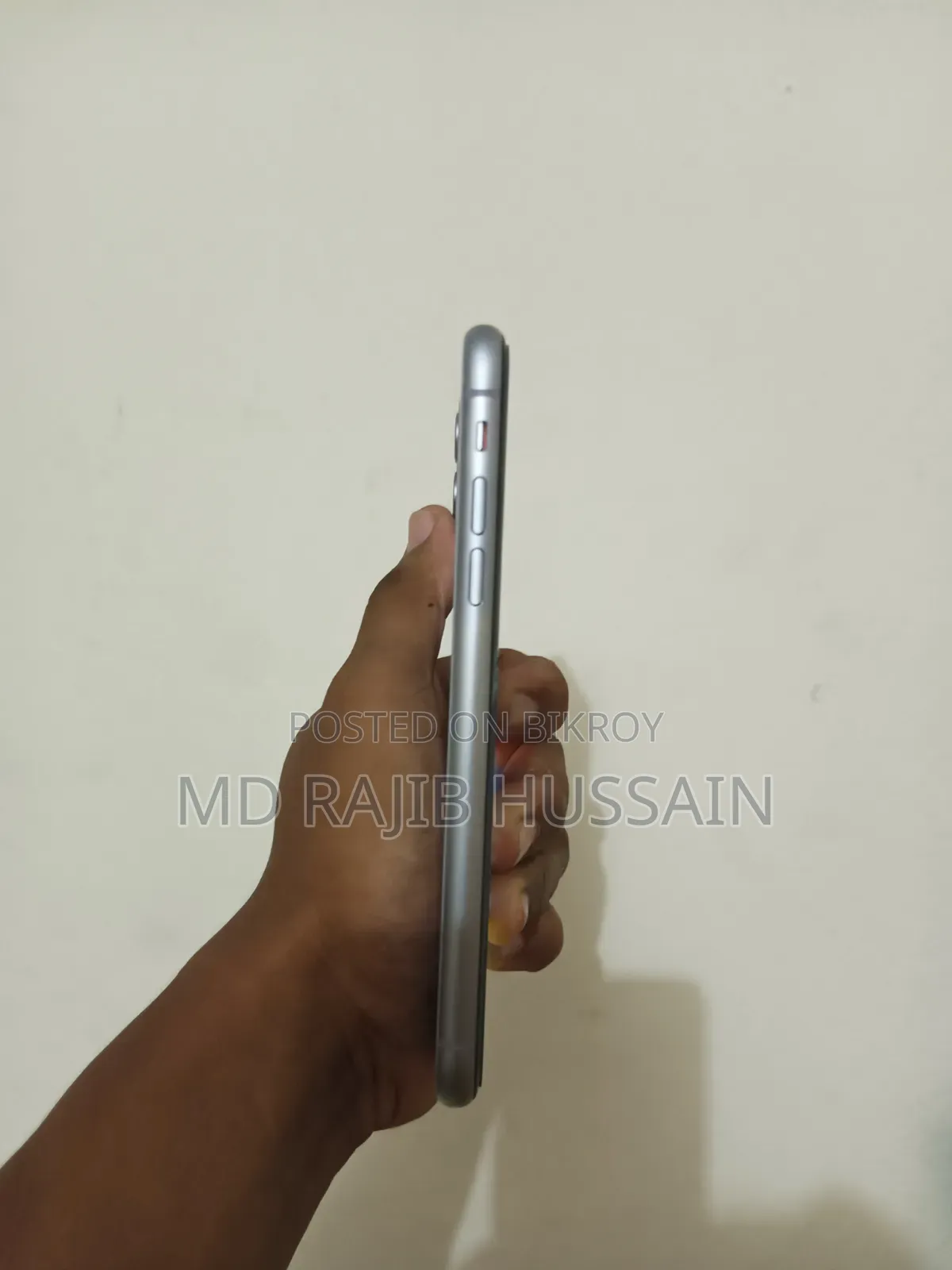 অ্যাপল আইফোন ১১ ৬৪ জিবি পার্পল