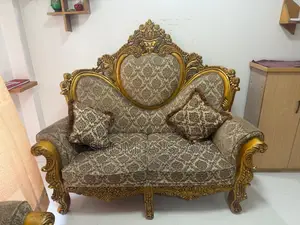 সেগুন কাঠের সোফা