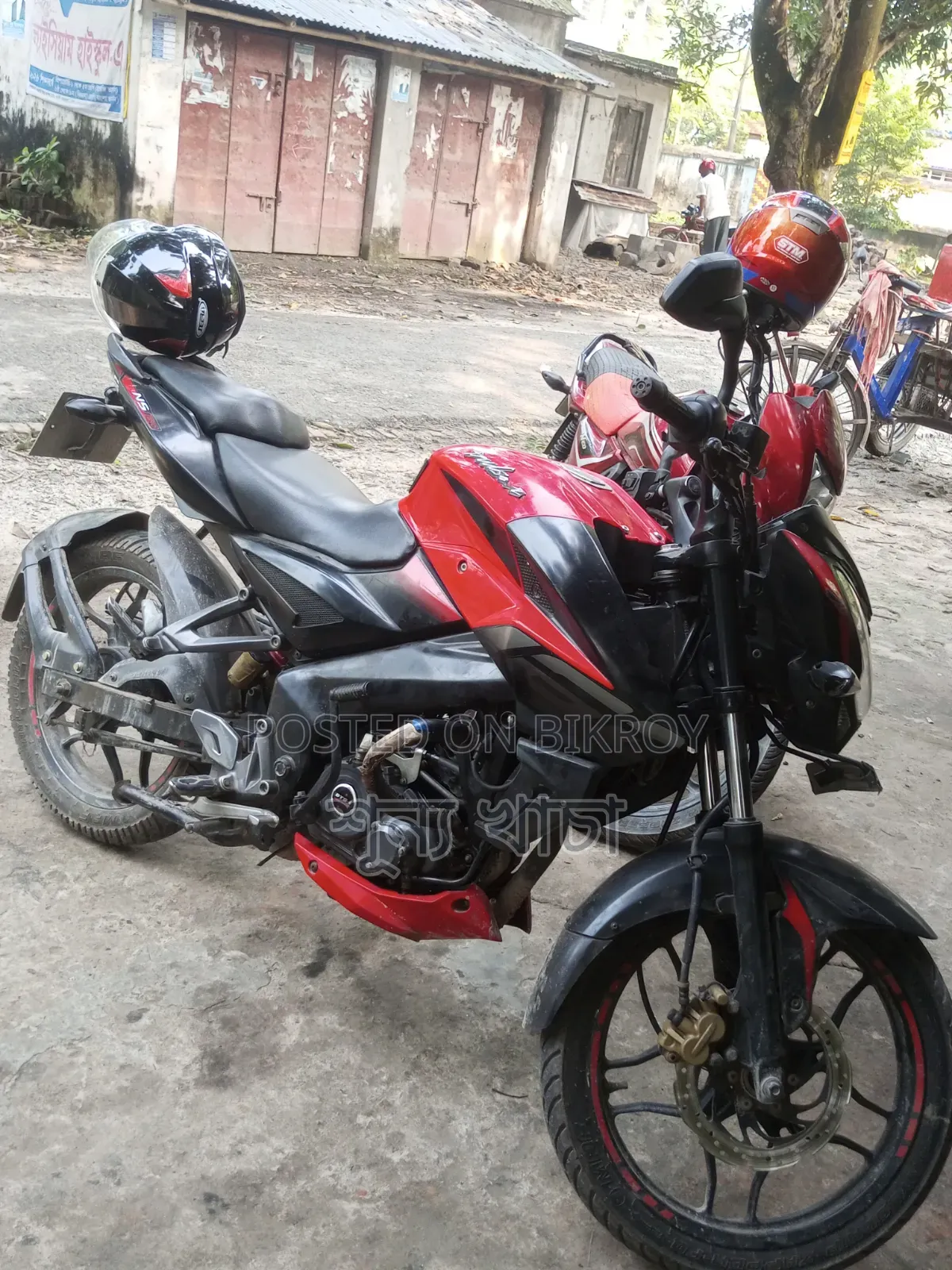 বাজাজ পালসার এনএস ১৬০ ২০১৯ লাল