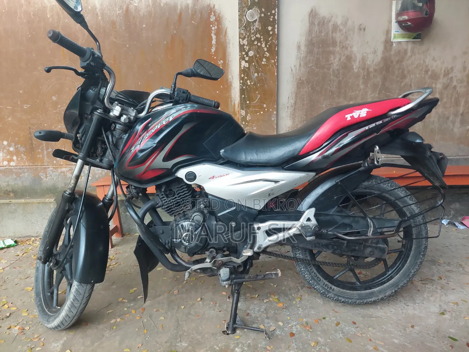 Bajaj Discover 125 2018 Black