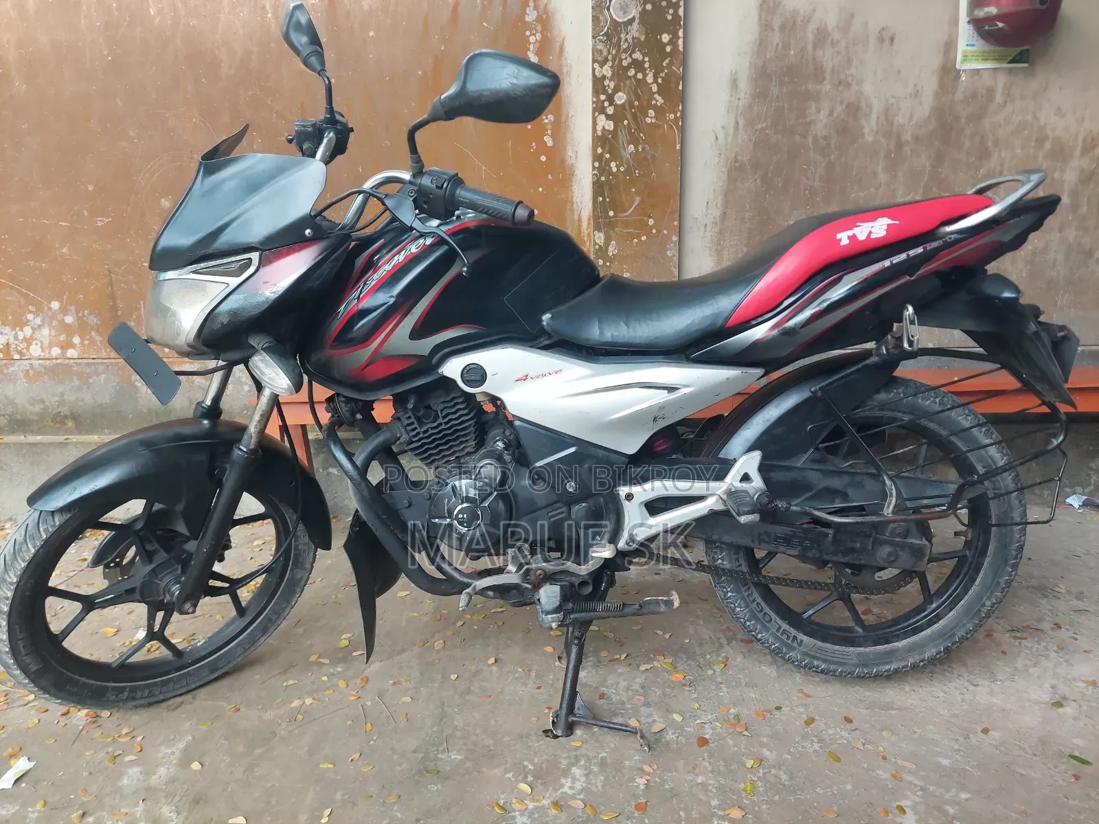 Bajaj Discover 125 2018 Black