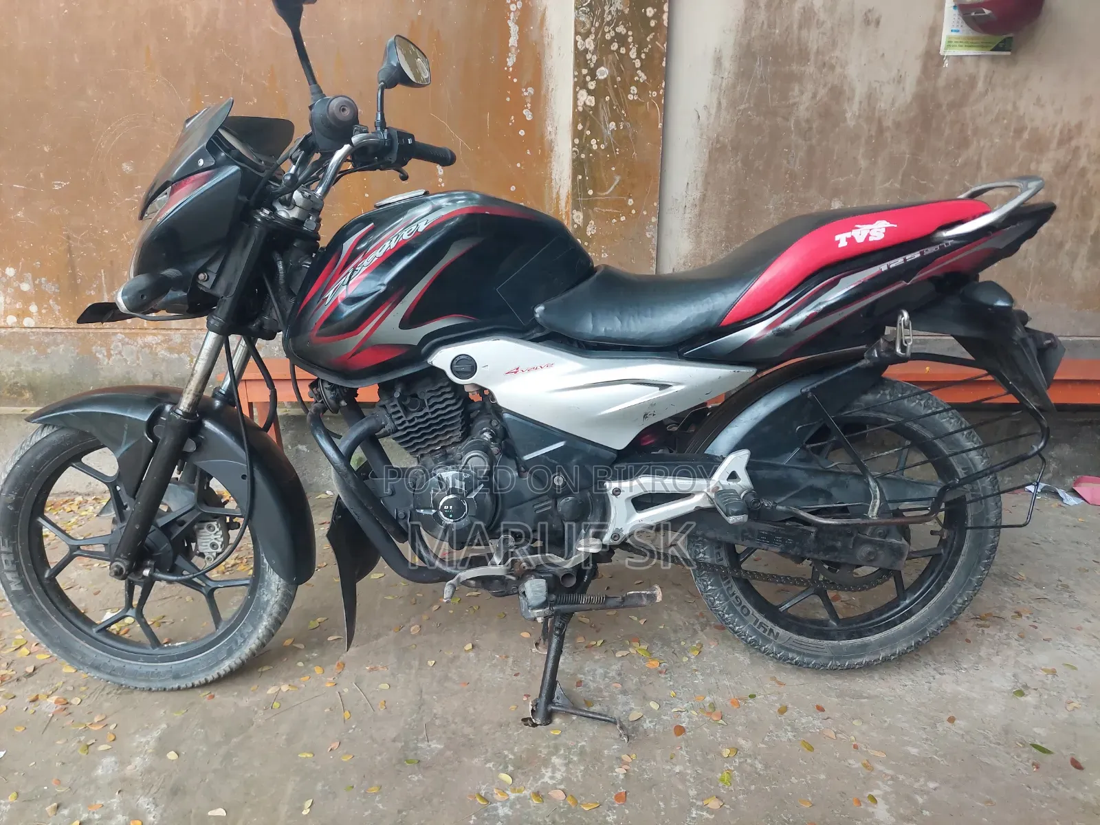 Bajaj Discover 125 2018 Black