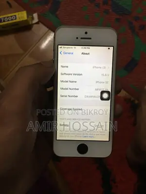 Apple iPhone SE 32 GB Black