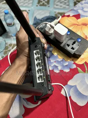 আসুস আরটি এন-১২ রাউটার বিক্রির জন্য