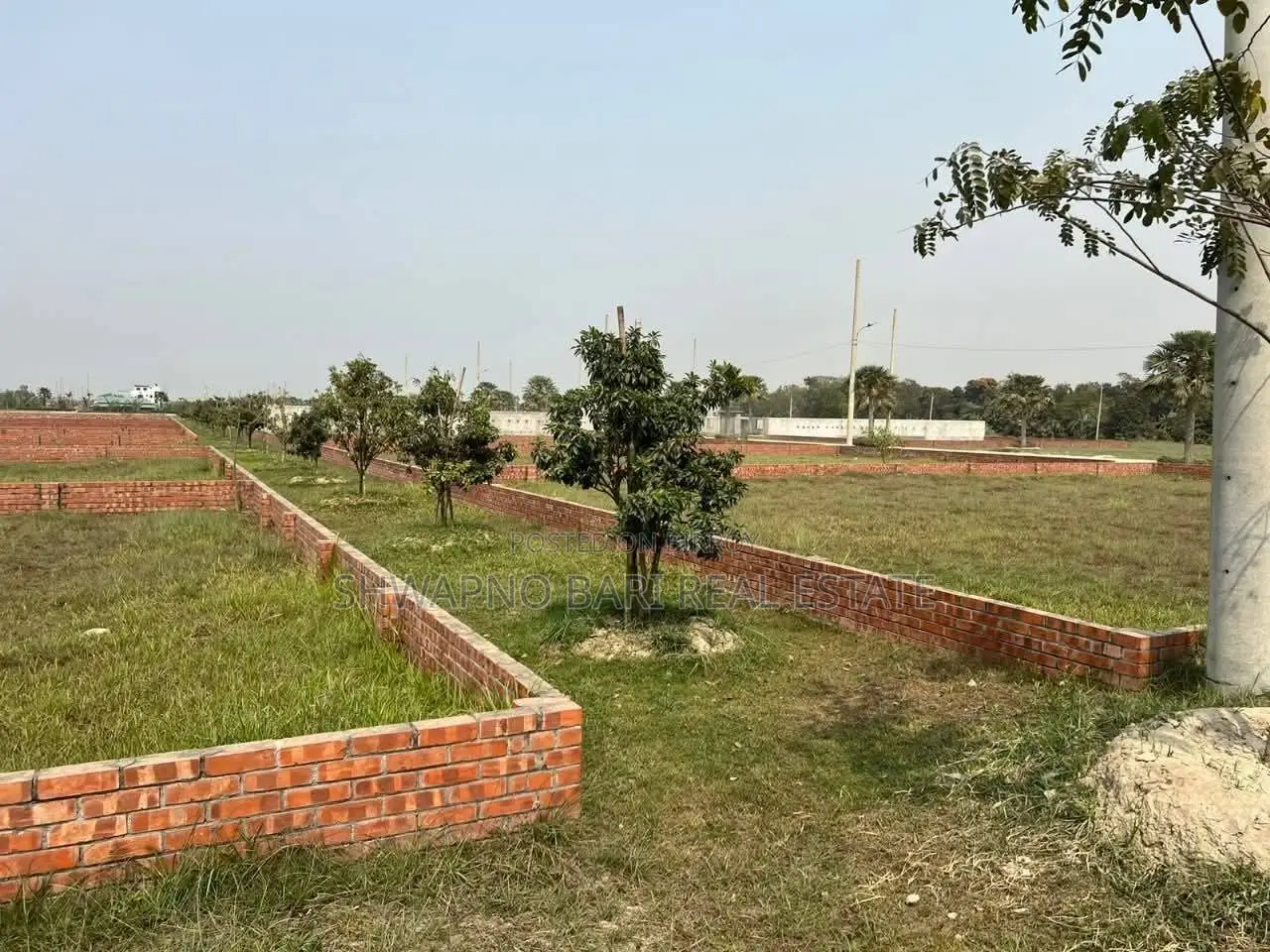 3 Katha Prime Location Plot Sale in American City