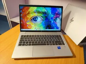 Laptop HP EliteBook 640 G9 8GB Intel Core i5 SSD 256GB