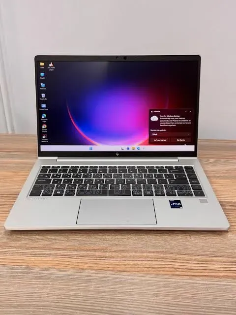 Laptop HP EliteBook 640 G9 8GB Intel Core i5 SSD 256GB
