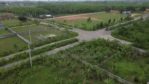 South Facing 10 Katha Lakeview Plot ।। Sector-24