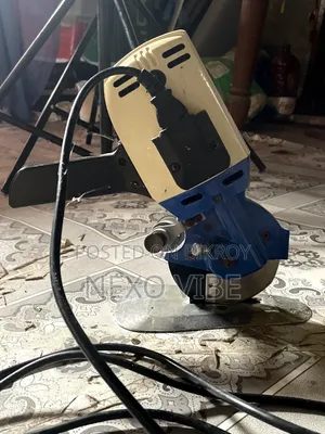 ইলেকট্রিক কাপড় কাটার মেশিন