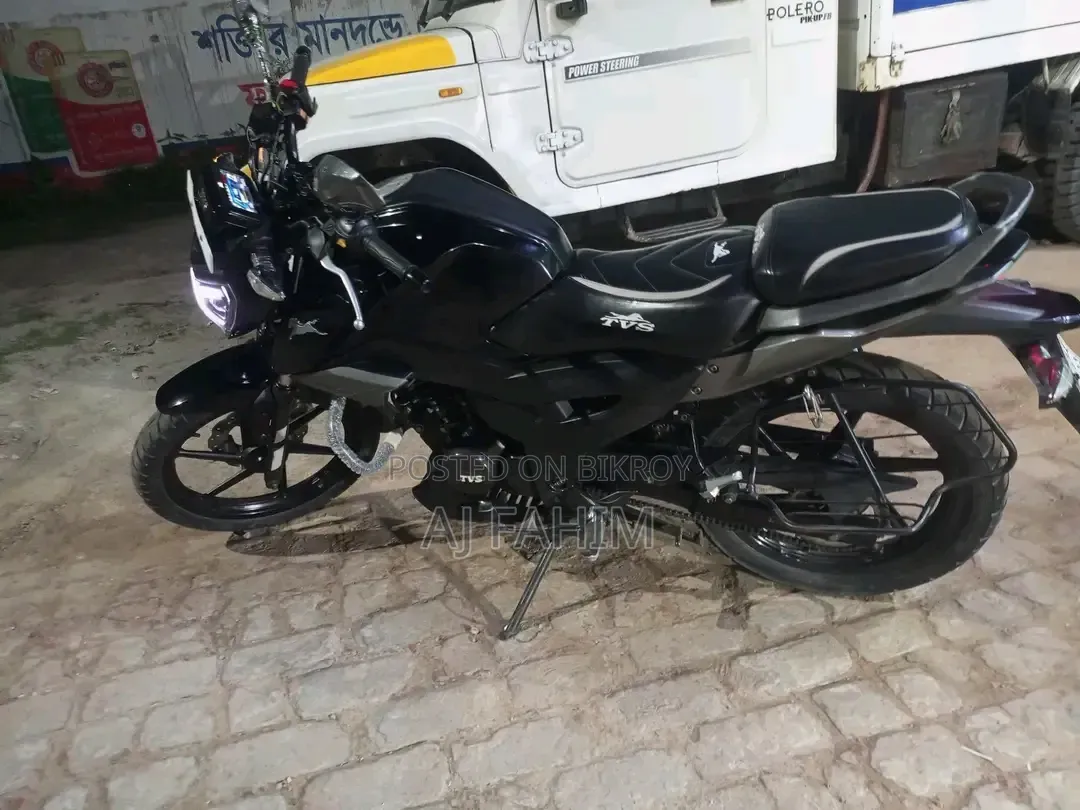 TVS Raider 125 2023 Black