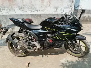 Suzuki Gixxer SF 2025 Black