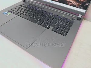 Laptop Asus ROG Strix G16 16GB Intel Core Ultra 9 SSD 1T