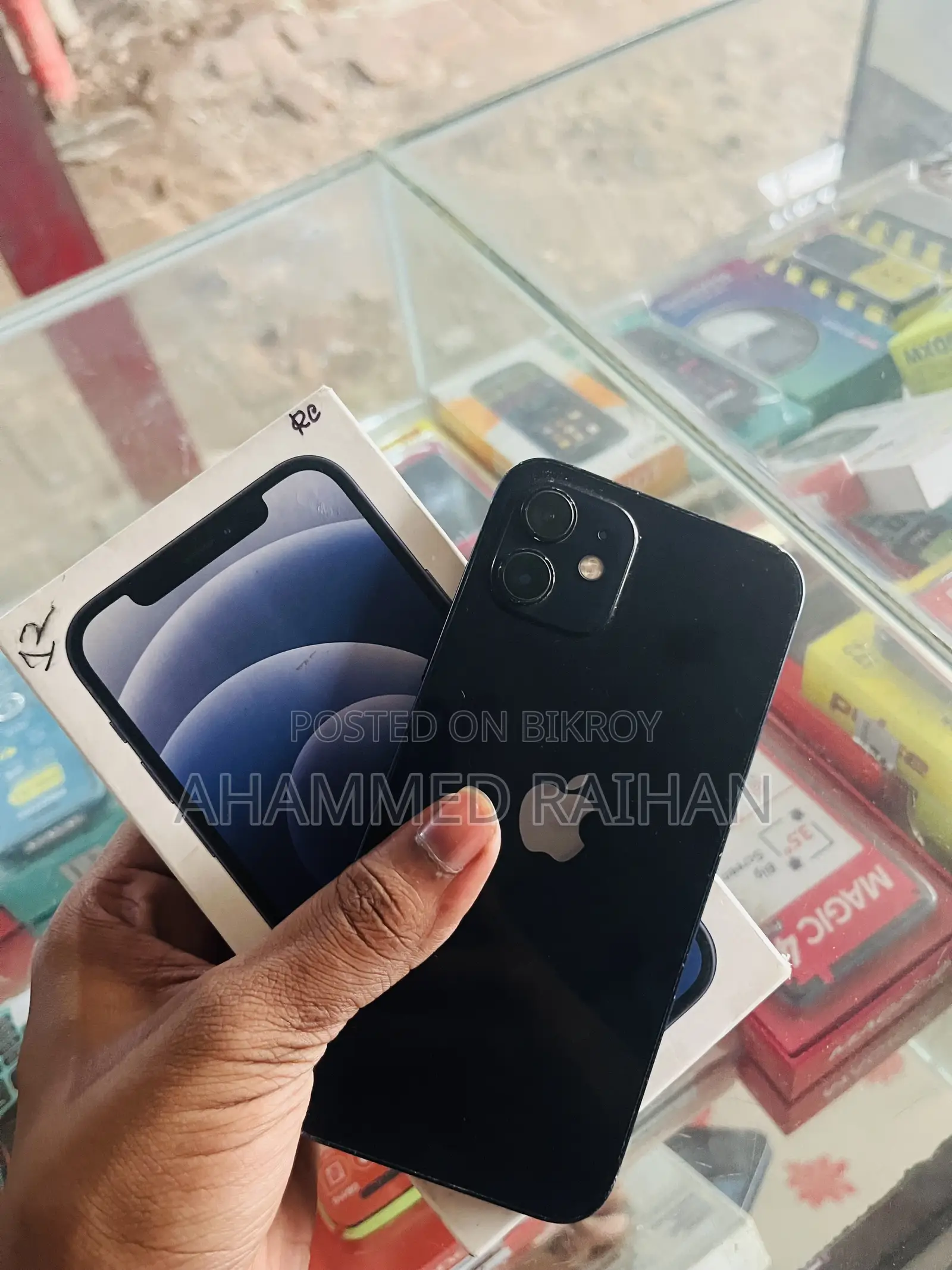 Apple iPhone 12 64 GB Black