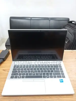 Laptop HP EliteBook 840 G8 16GB Intel Core i5 SSD 256GB