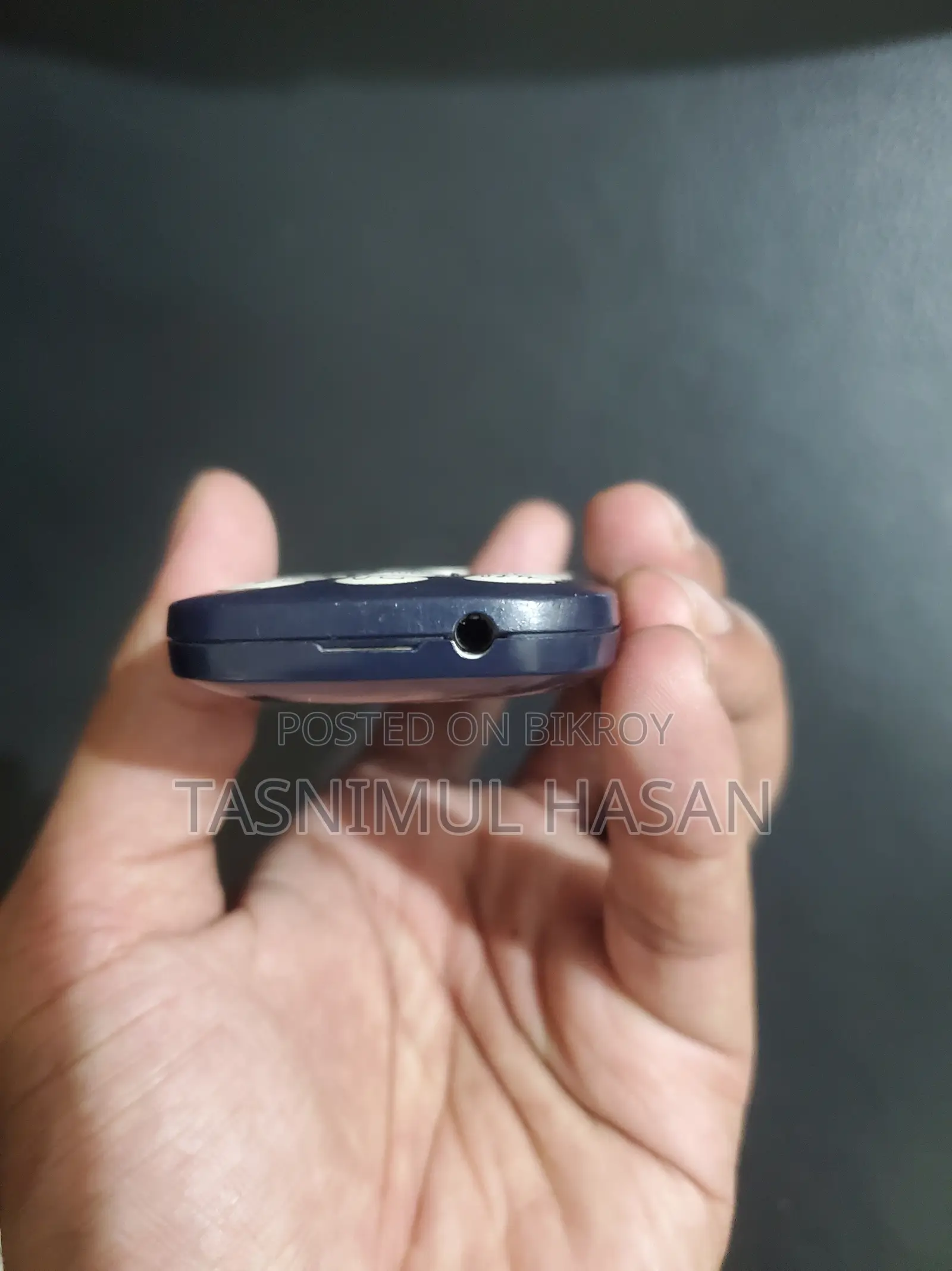 নোকিয়া ৩৩১০ নীল