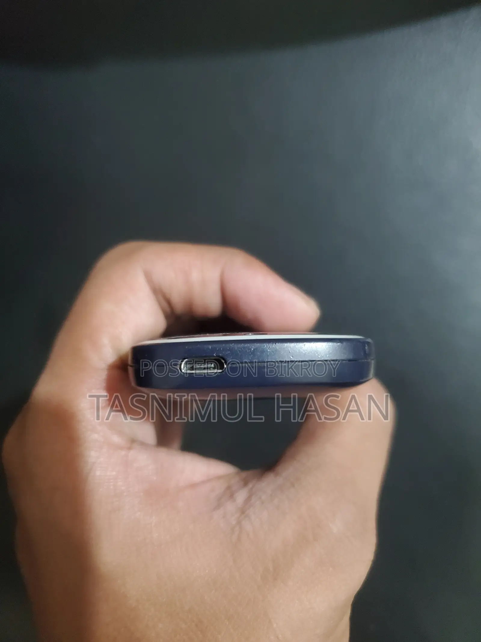 নোকিয়া ৩৩১০ নীল