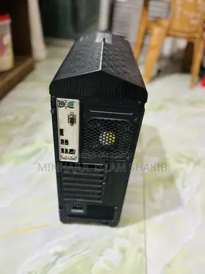 Desktop Computer Asus 8GB Intel HDD+SSD 1T
