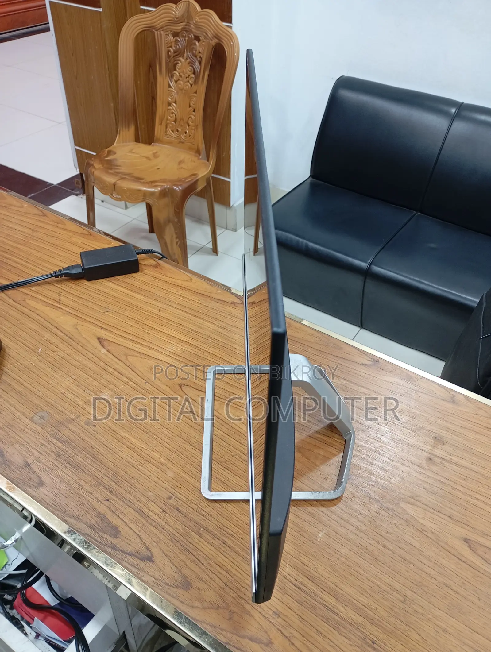 HP 22F Borderless FHD IPS 21.5 Inch Monitor