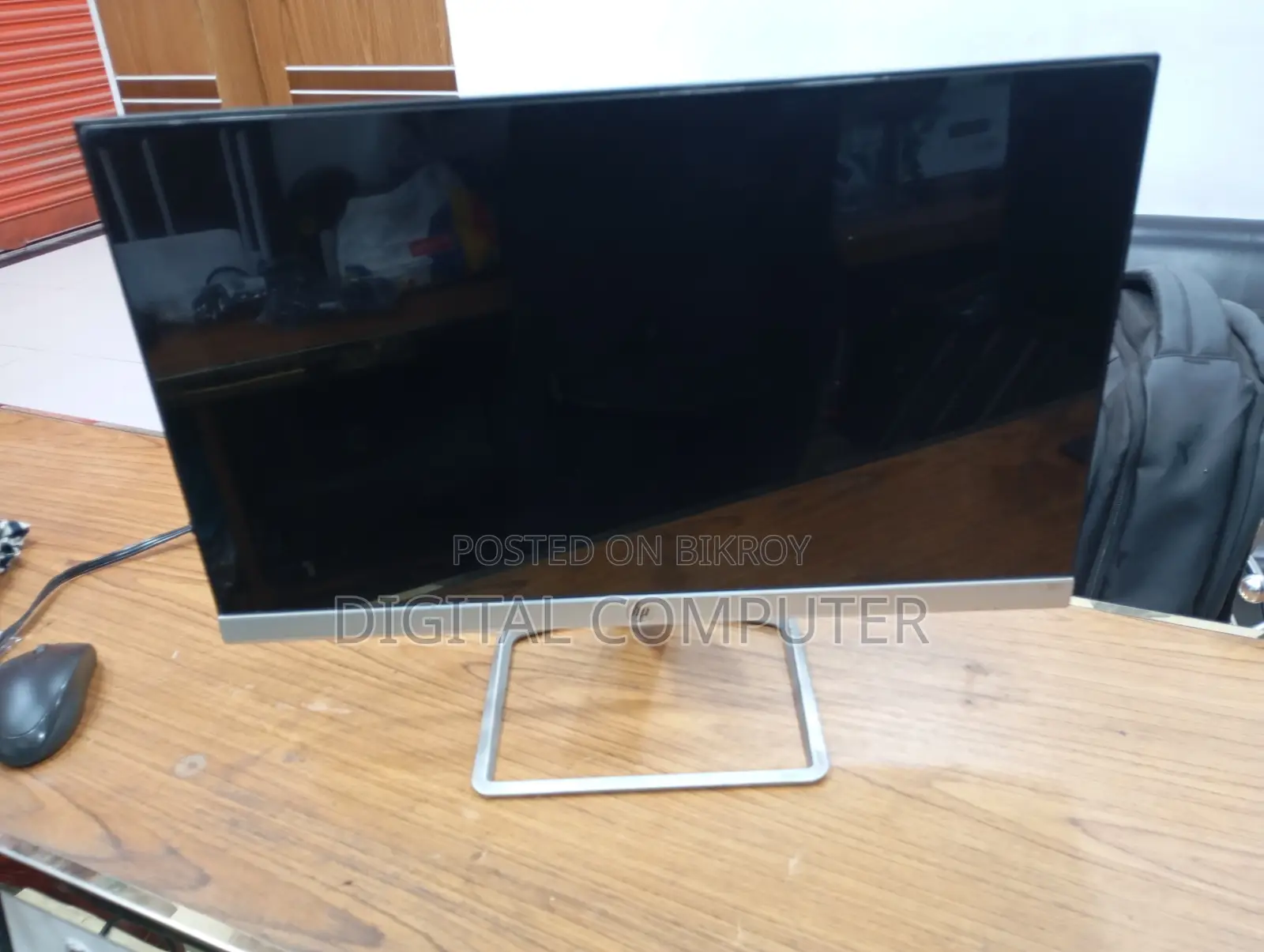 HP 22F Borderless FHD IPS 21.5 Inch Monitor