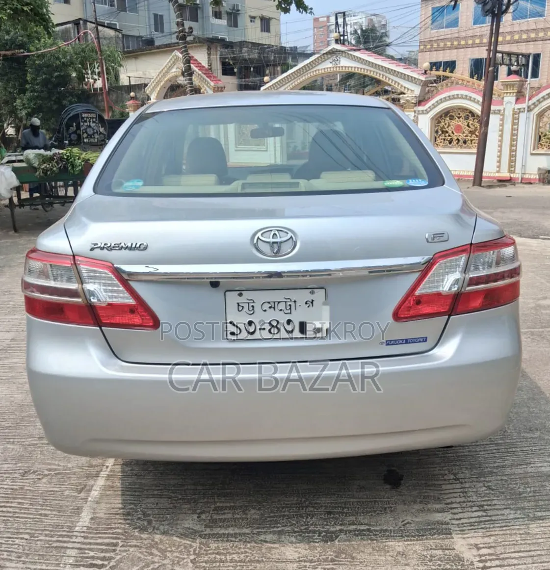Toyota Premio 1.5 Front-Wheel Drive 2013 Silver