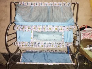 Selling because baby doesn't want to sleep