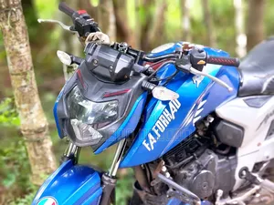 TVS Apache RTR 160 4V 2022 Blue