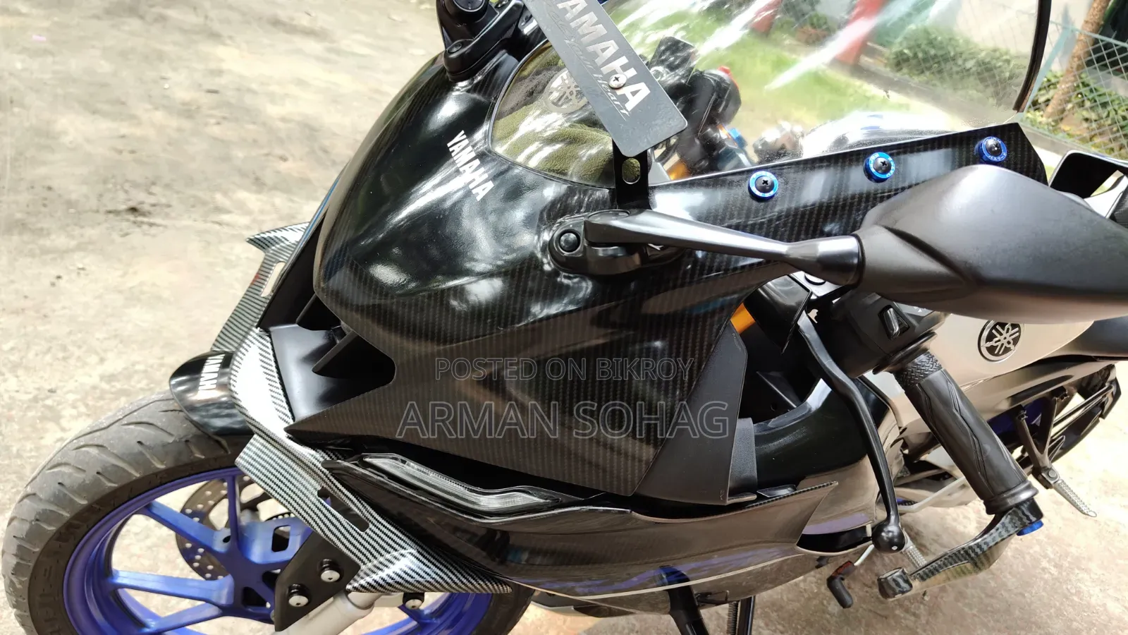 Yamaha R15M 2025 Silver