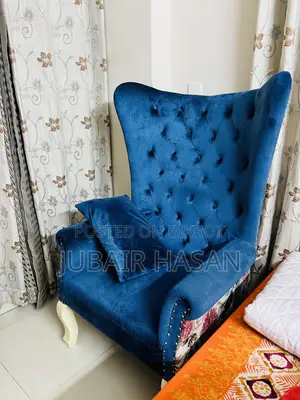 লিভিং রুমের জন্য সোফা