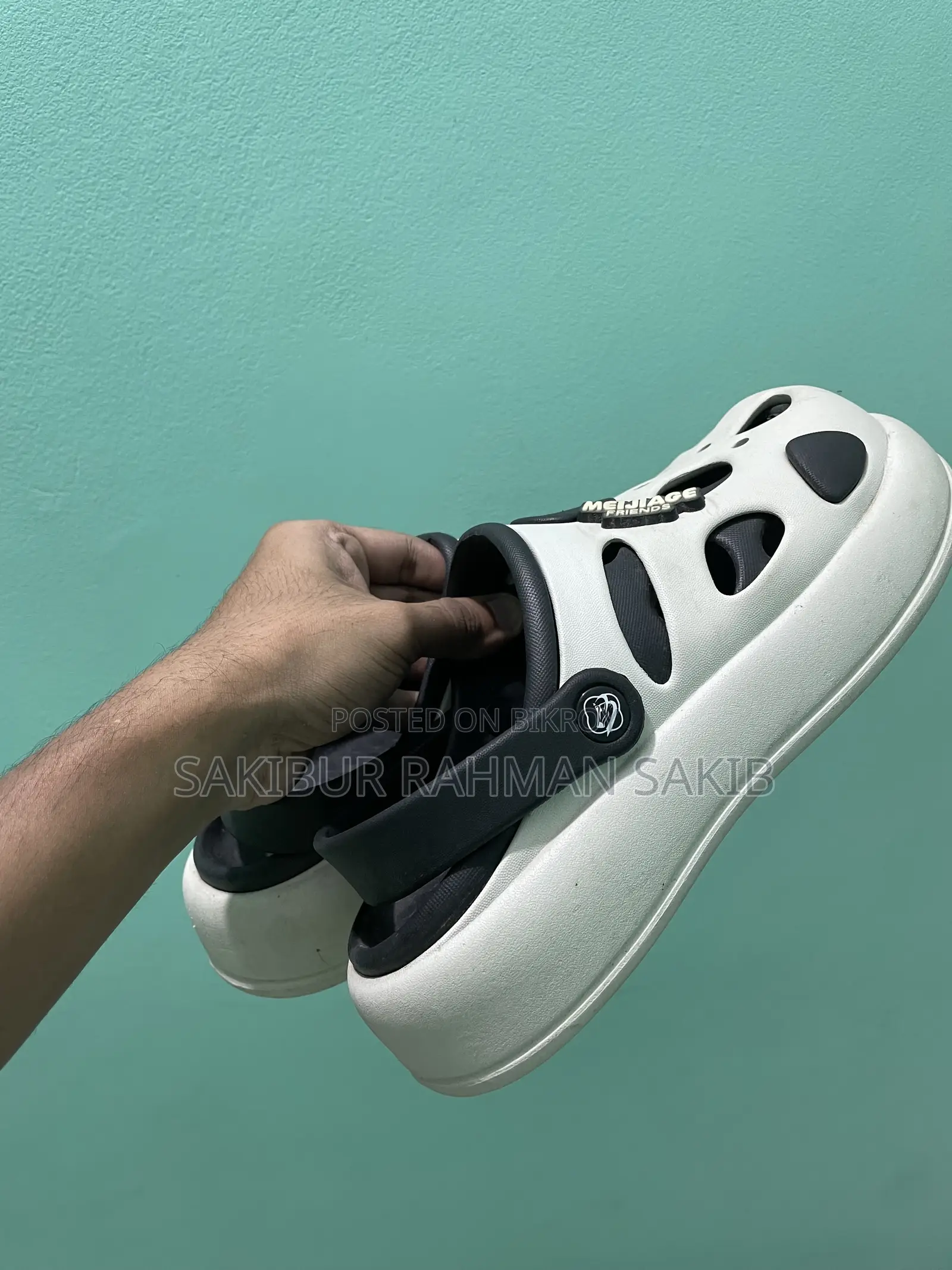 ক্রোকস জুতো