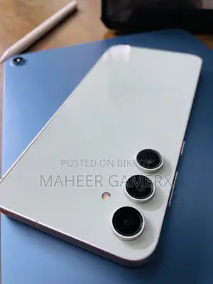 স্যামসাং গ্যালাক্সি এস২৩ এফই ২৫৬ জিবি সবুজ