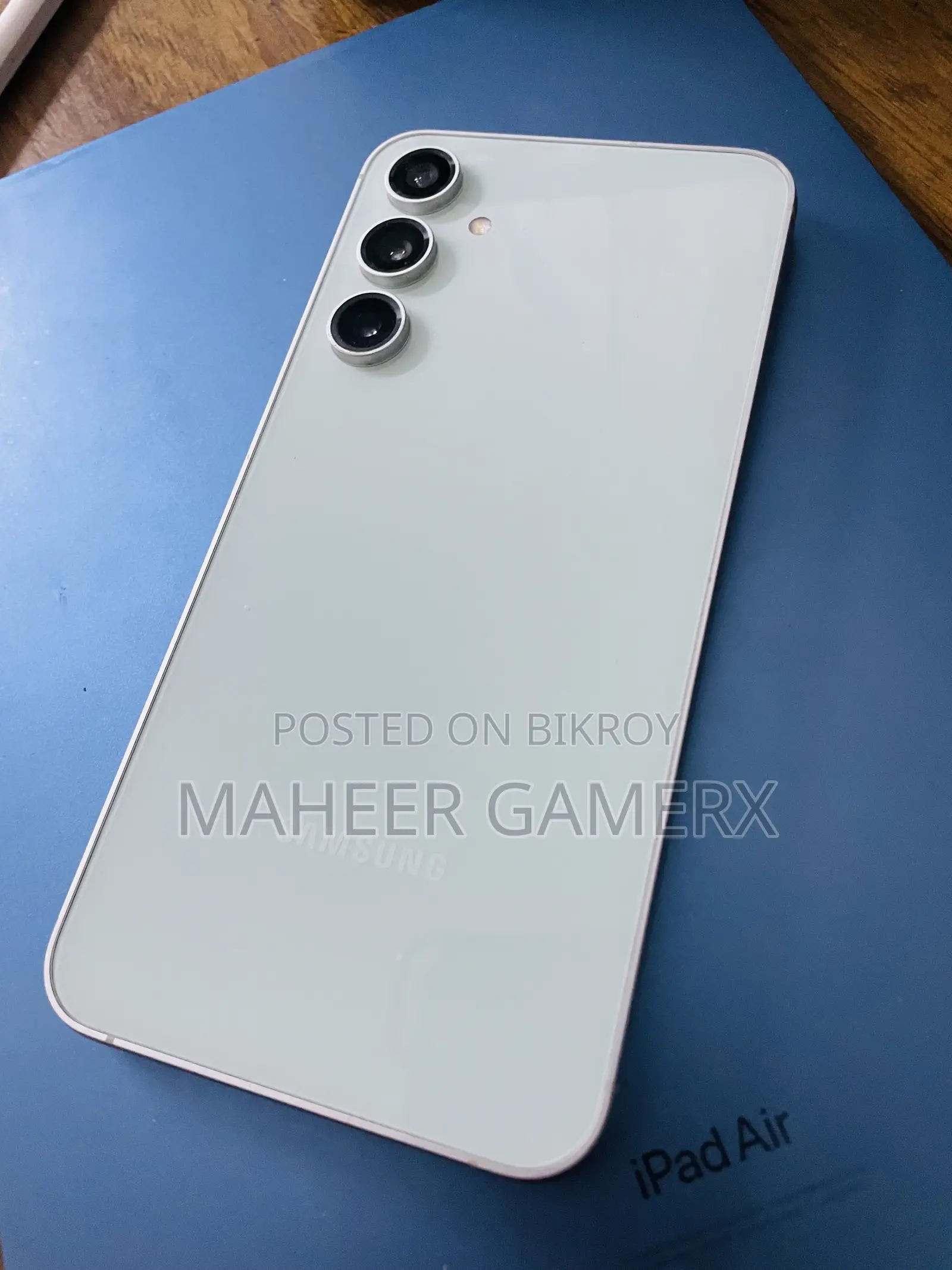 স্যামসাং গ্যালাক্সি এস২৩ এফই ২৫৬ জিবি সবুজ
