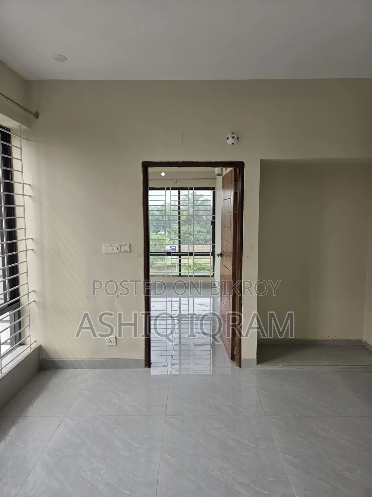 বসুন্ধরায় ৩ বেডরুমের অ্যাপার্টমেন্ট ভাড়ার জন্য