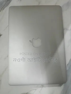 Laptop Apple MacBook Pro 8GB Intel Core i5 SSD 256GB