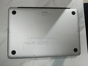 Laptop Apple MacBook Pro 8GB Intel Core i5 SSD 256GB