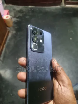 iQOO Z10x 128 GB Silver