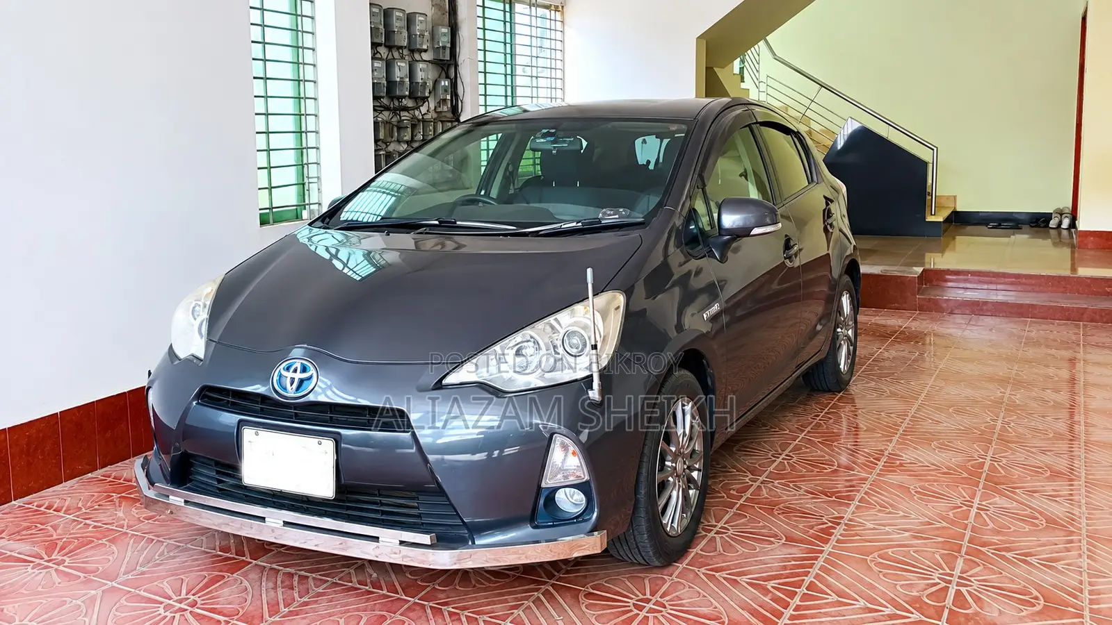 Toyota Aqua S 2014 Gray