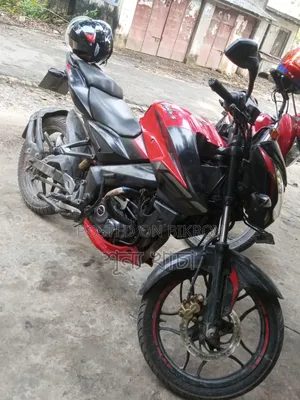 বাজাজ পালসার এনএস ১৬০ ২০১৯ লাল