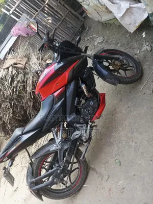 বাজাজ পালসার এনএস ১৬০ ২০১৯ লাল
