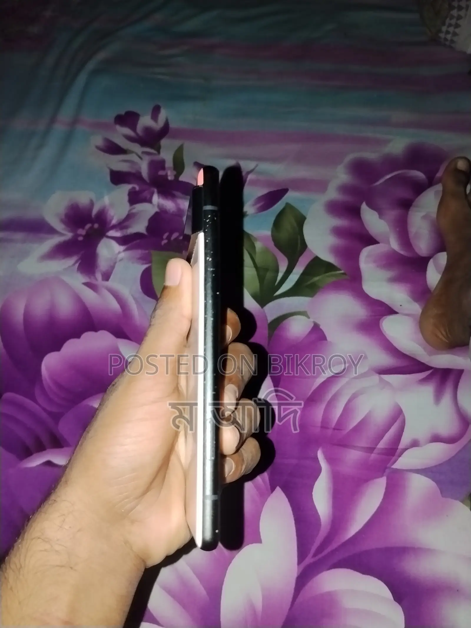 গুগল পিক্সেল ৬ ১২৮ জিবি গোল্ড