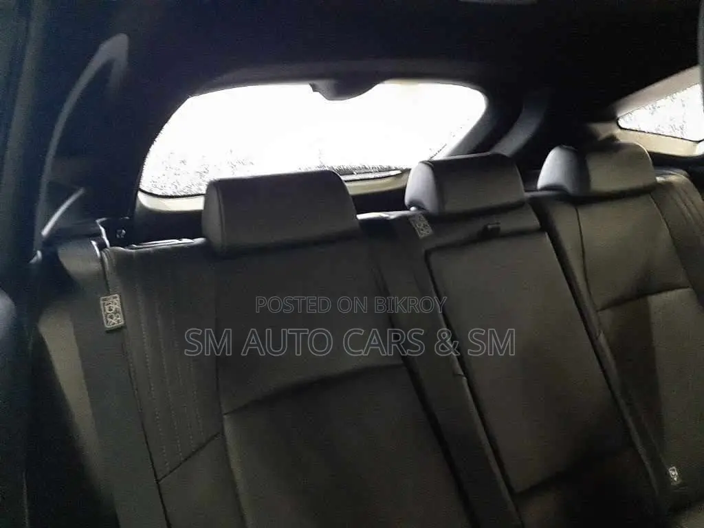 Toyota Harrier 2023 Pearl