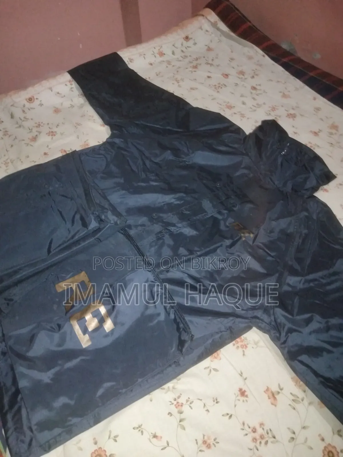 Re Brand New Good Quality Rain Coat Set Sale