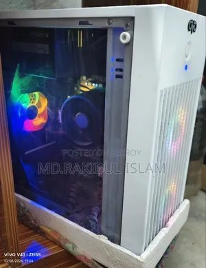 Desktop Computer MSI model 16GB AMD Ryzen 5 SSD 256GB