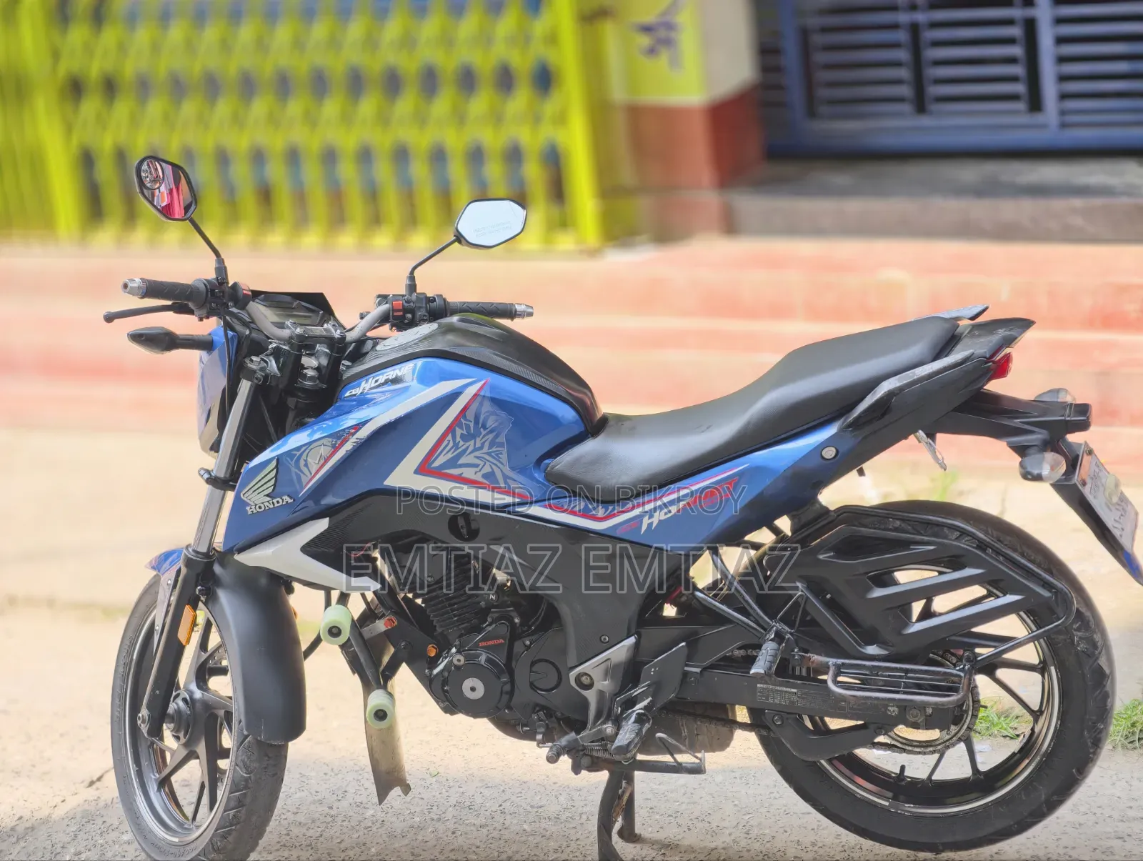 হোন্ডা হরনেট ২০১৮ ব্লু